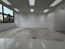 UB. One (D14), Factory #604756721